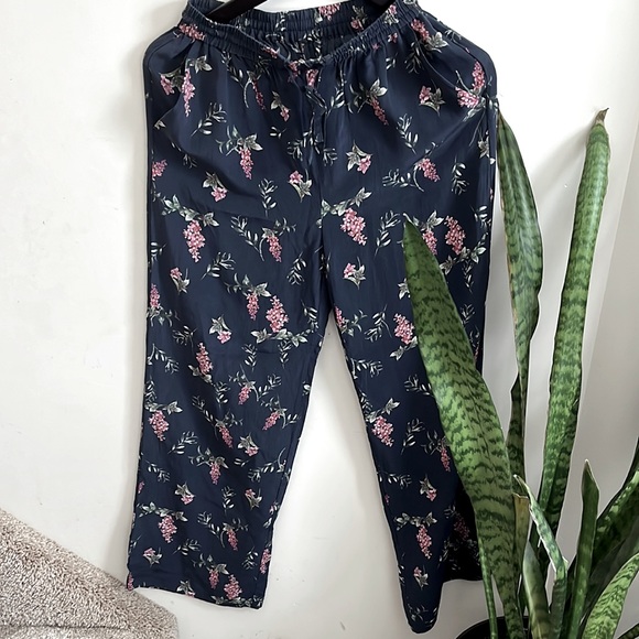 Pants - Silk floral pants